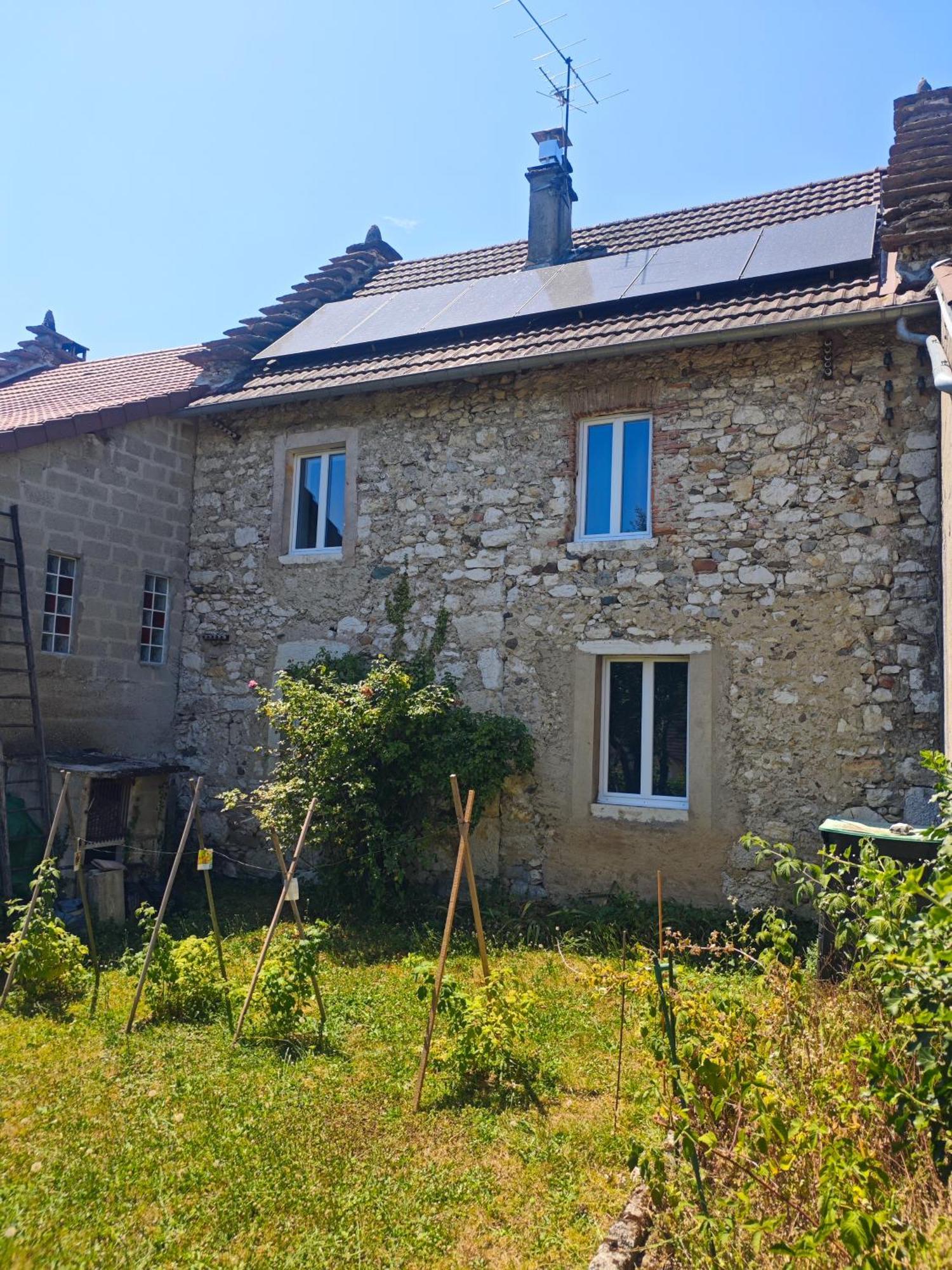Appartement Maison 36 Peyrieu